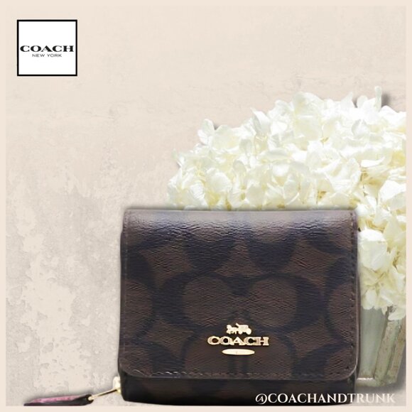 COACH Tri Wallet Metallic Leather Berry Classic "C" Brown NWT - Picture 1 of 12